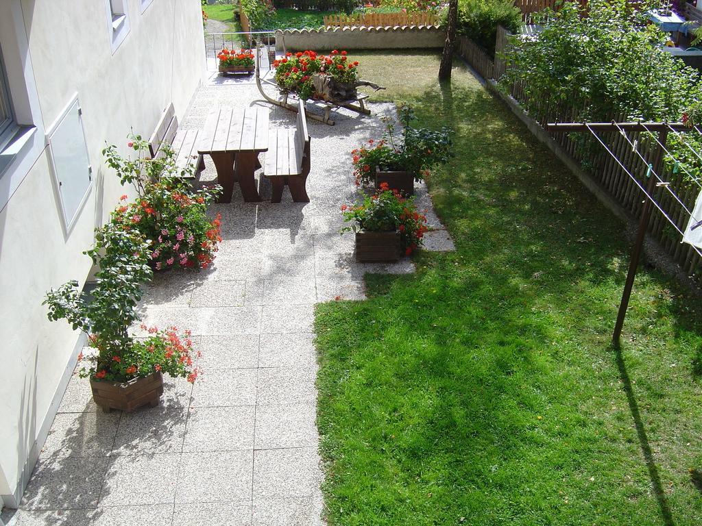 רזיה Pension Villa Claudia Augusta מראה חיצוני תמונה