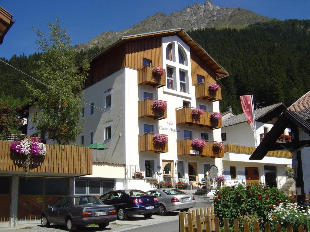 רזיה Pension Villa Claudia Augusta מראה חיצוני תמונה
