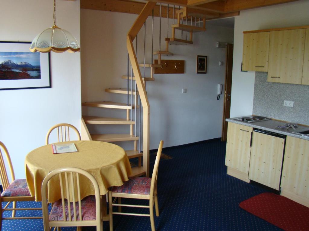 רזיה Pension Villa Claudia Augusta חדר תמונה