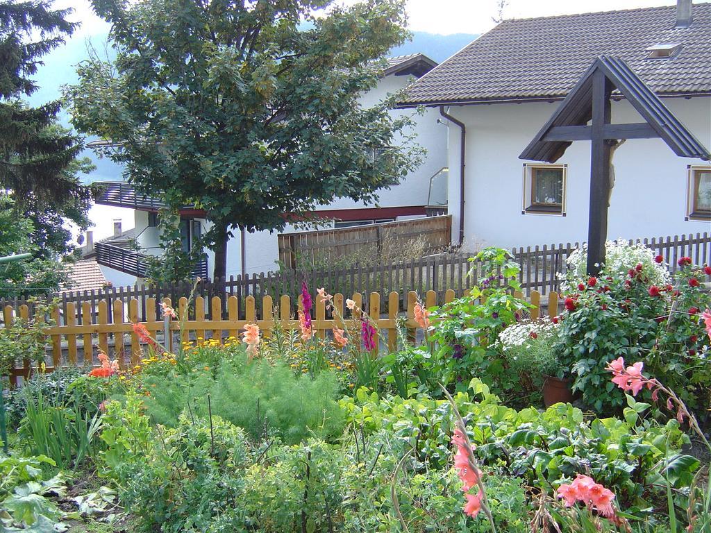 רזיה Pension Villa Claudia Augusta מראה חיצוני תמונה